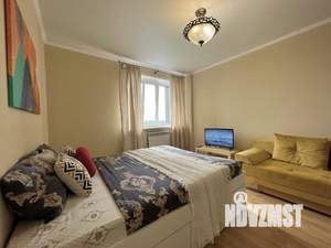 1-к квартира, посуточно, 44м2, 1/1 этаж