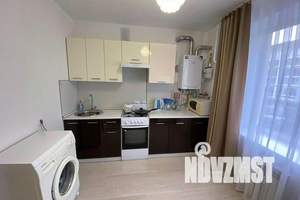 1-к квартира, посуточно, 35м2, 1/3 этаж