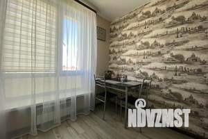 1-к квартира, посуточно, 32м2, 3/3 этаж