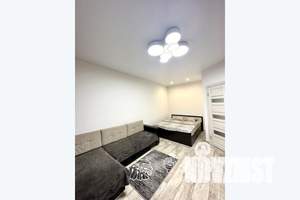 1-к квартира, посуточно, 40м2, 9/9 этаж