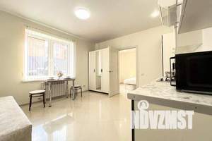 1-к квартира, посуточно, 10м2, 4/6 этаж