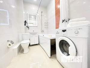 Студия квартира, посуточно, 38м2, 3/6 этаж