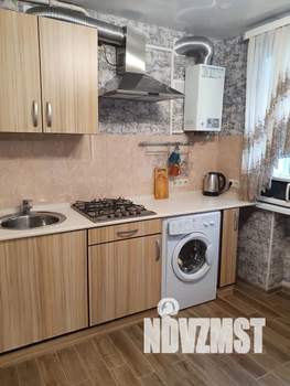 Студия квартира, посуточно, 32м2, 2/5 этаж