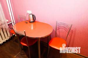 1-к квартира, посуточно, 38м2, 6/9 этаж