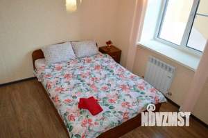 2-к квартира, посуточно, 56м2, 1/1 этаж