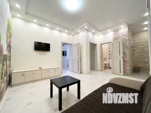 1-к квартира, посуточно, 44м2, 1/1 этаж