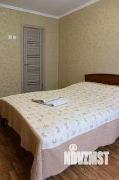 2-к квартира, посуточно, 50м2, 1/1 этаж