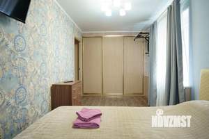 2-к квартира, посуточно, 45м2, 1/1 этаж