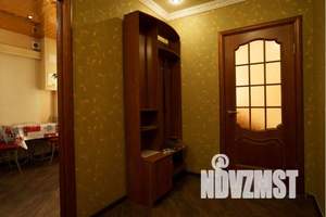 1-к квартира, посуточно, 50м2, 7/8 этаж