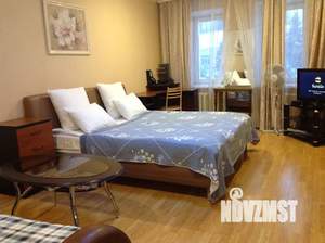 1-к квартира, посуточно, 50м2, 3/6 этаж