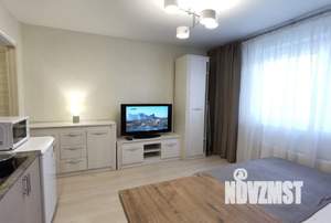 Студия квартира, посуточно, 30м2, 2/17 этаж