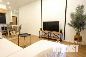 1-к квартира, посуточно, 45м2, 3/22 этаж