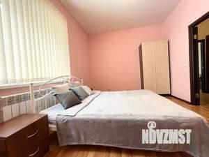 2-к квартира, посуточно, 64м2, 4/4 этаж