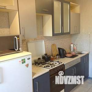 1-к квартира, посуточно, 50м2, 3/6 этаж