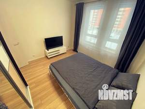 2-к квартира, посуточно, 65м2, 3/25 этаж