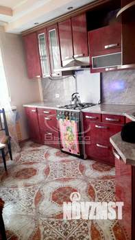 3-к квартира, вторичка, 61м2, 1/9 этаж