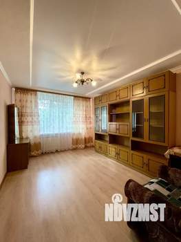 2-к квартира, вторичка, 52м2, 3/5 этаж