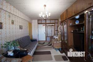 2-к квартира, вторичка, 45м2, 3/5 этаж