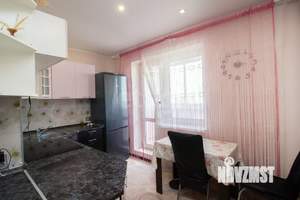 2-к квартира, вторичка, 63м2, 13/16 этаж