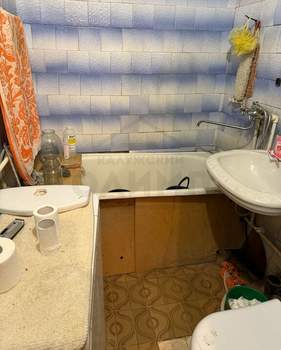3-к квартира, вторичка, 59м2, 2/5 этаж