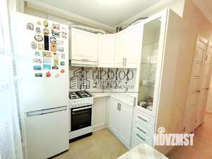 2-к квартира, вторичка, 48м2, 3/5 этаж