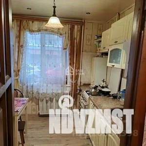 4-к квартира, вторичка, 76м2, 1/9 этаж