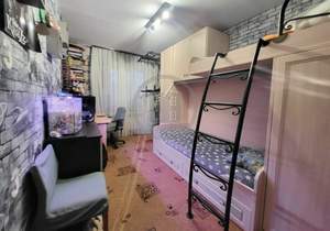 3-к квартира, вторичка, 72м2, 8/14 этаж