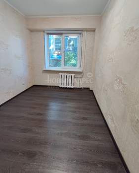 3-к квартира, вторичка, 50м2, 1/5 этаж