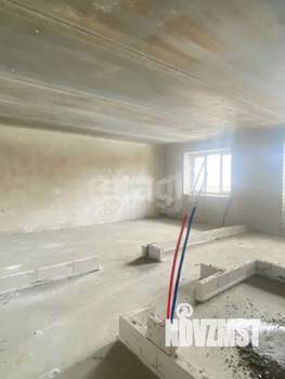 2-к квартира, вторичка, 56м2, 1/9 этаж