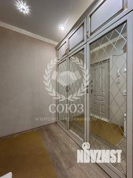 2-к квартира, вторичка, 61м2, 8/19 этаж