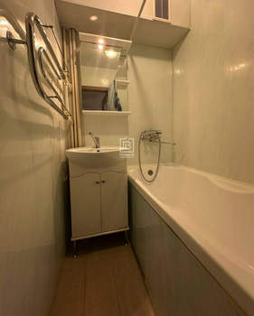 2-к квартира, вторичка, 43м2, 3/5 этаж