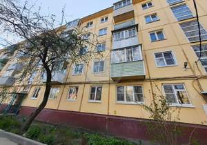 2-к квартира, вторичка, 45м2, 3/5 этаж