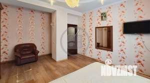 3-к квартира, вторичка, 73м2, 2/2 этаж