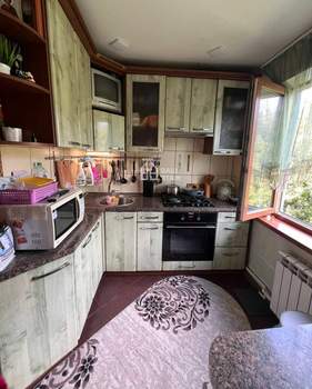 3-к квартира, вторичка, 60м2, 5/5 этаж