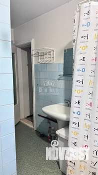 2-к квартира, вторичка, 44м2, 1/6 этаж