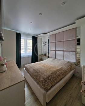 2-к квартира, вторичка, 61м2, 2/15 этаж