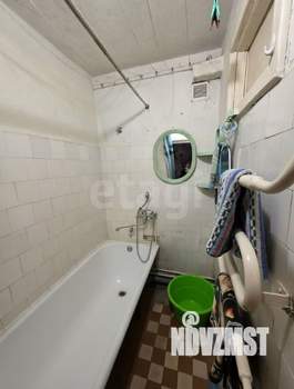 4-к квартира, вторичка, 61м2, 3/5 этаж