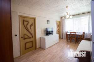 3-к квартира, вторичка, 49м2, 1/5 этаж
