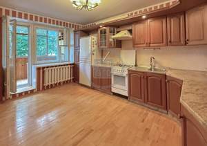 2-к квартира, вторичка, 65м2, 1/5 этаж