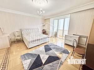 4-к квартира, вторичка, 177м2, 5/10 этаж