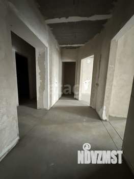 3-к квартира, вторичка, 100м2, 1/5 этаж