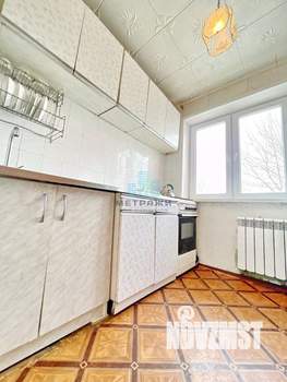 3-к квартира, вторичка, 62м2, 5/5 этаж