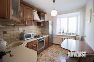 3-к квартира, вторичка, 66м2, 6/6 этаж