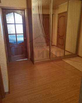 3-к квартира, вторичка, 72м2, 5/5 этаж