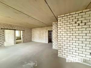 3-к квартира, вторичка, 91м2, 9/10 этаж