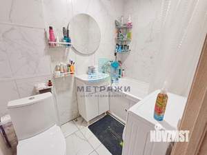 2-к квартира, вторичка, 46м2, -1/5 этаж