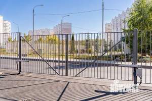 1-к квартира, вторичка, 42м2, 8/17 этаж