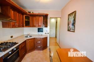 3-к квартира, вторичка, 56м2, 6/6 этаж