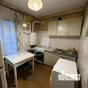 3-к квартира, вторичка, 63м2, 1/5 этаж