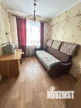 4-к квартира, вторичка, 60м2, 5/5 этаж